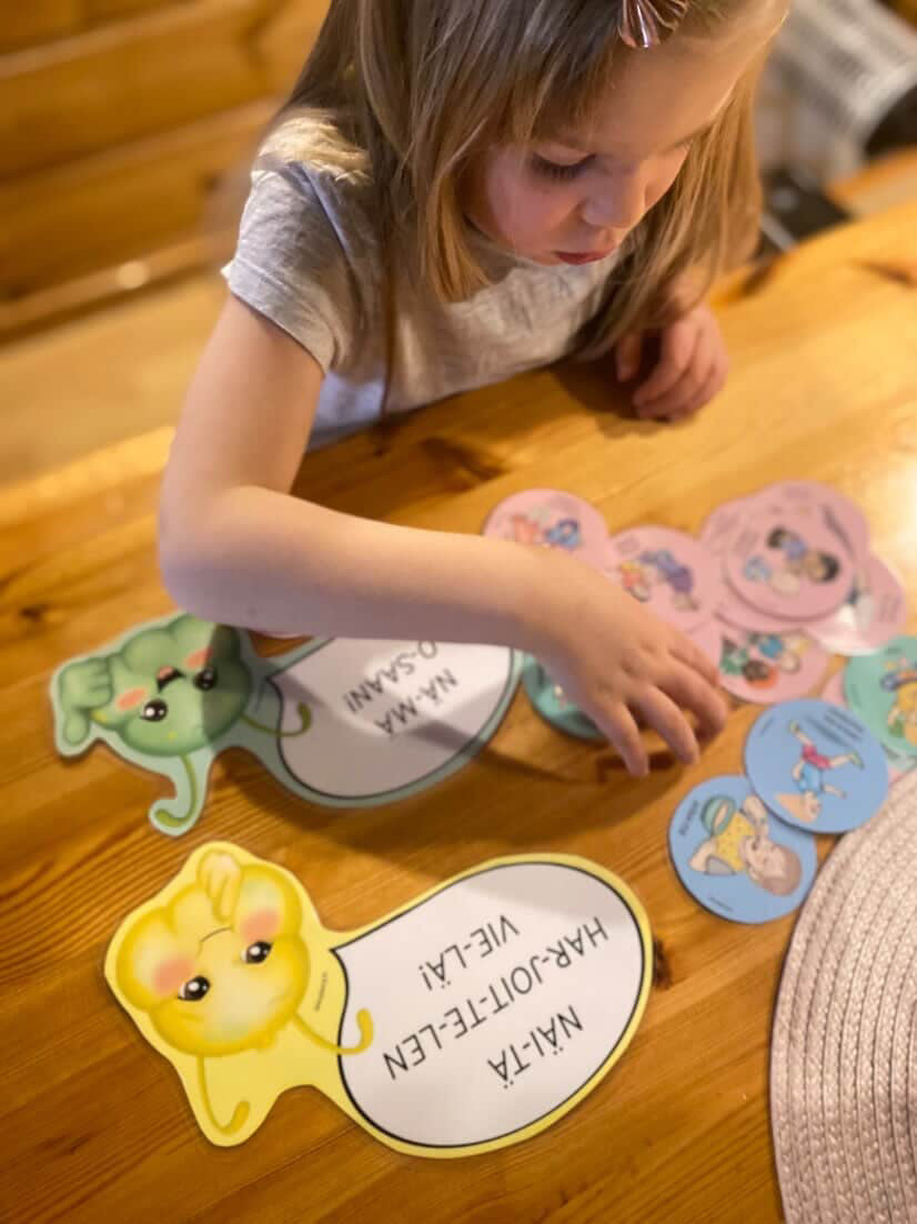 TAITOTOUKAT - LAPSEN ITSEARVIOINNIN JA VASUN TUEKSI